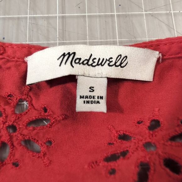 Madewell Red Eyelet Keyhole Peplum Top Women's S - Picture 3 of 7